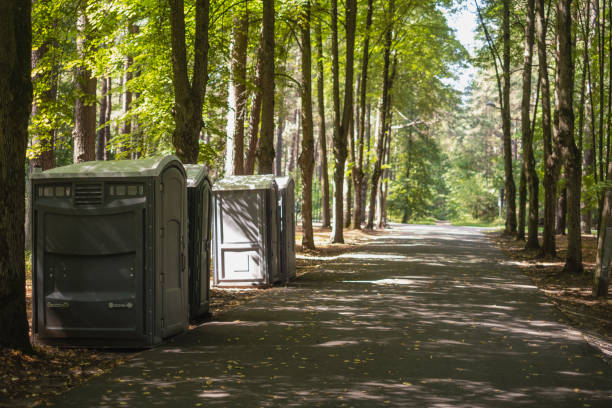 Best Portable restroom trailer rental  in Jennings, MO
